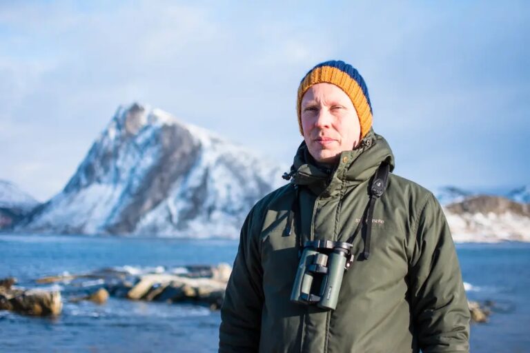 Martin Eggen i BirdLife Lofoten inviterer til hagefugltelling. Foto: Privat