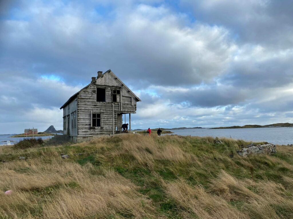 Huset på øya. Foto: Ingrid Ese Folkestad